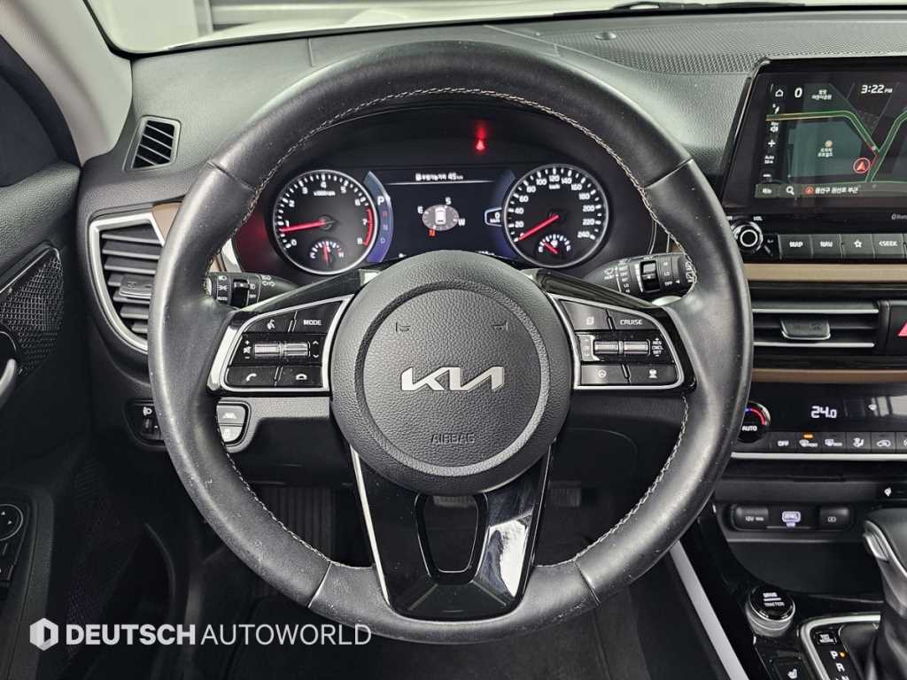 KIA Seltos 2023 Blanco - Importación desde Corea - HF Imports Iquique - Foto 13