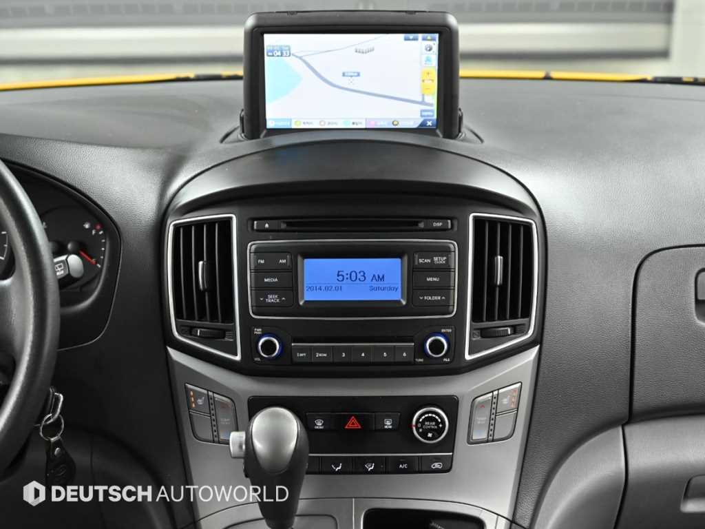 HYUNDAI Starex 2019 Amarillo - Importación desde Corea - HF Imports Iquique - Foto 14