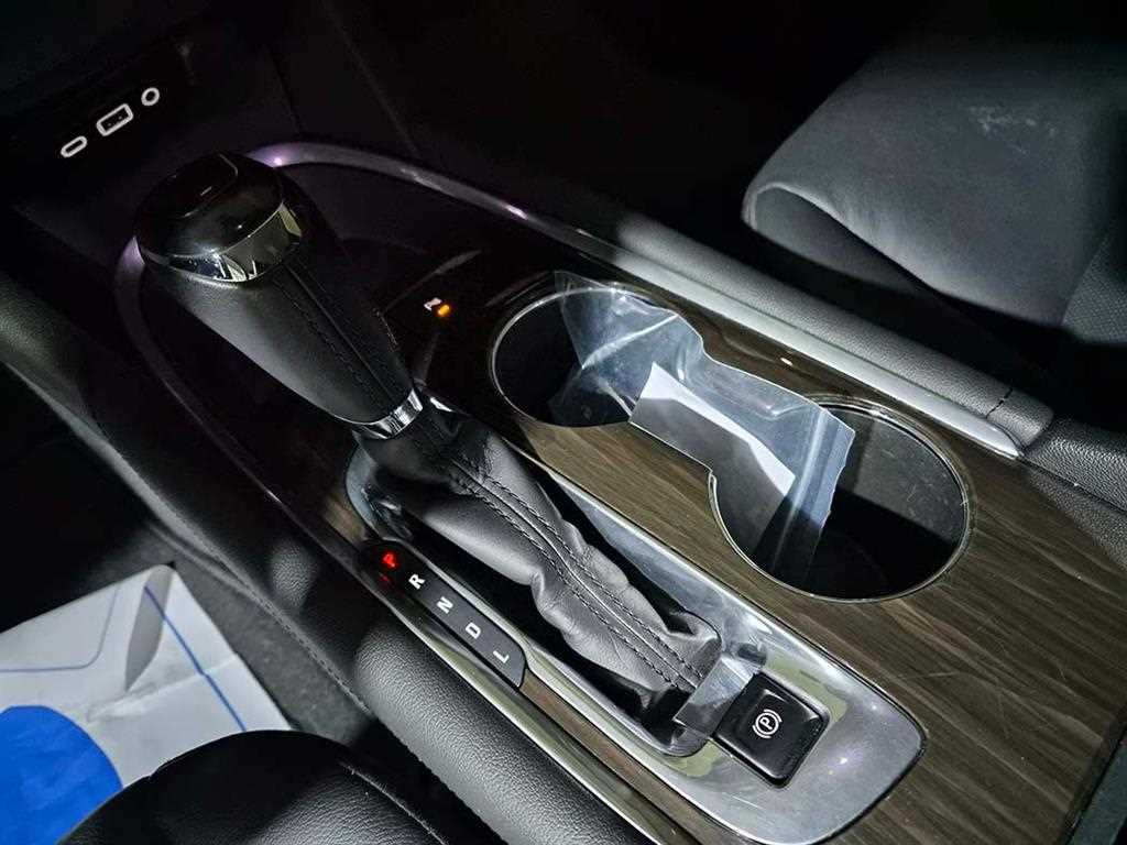 Chevrolet Malibu - Vista 11