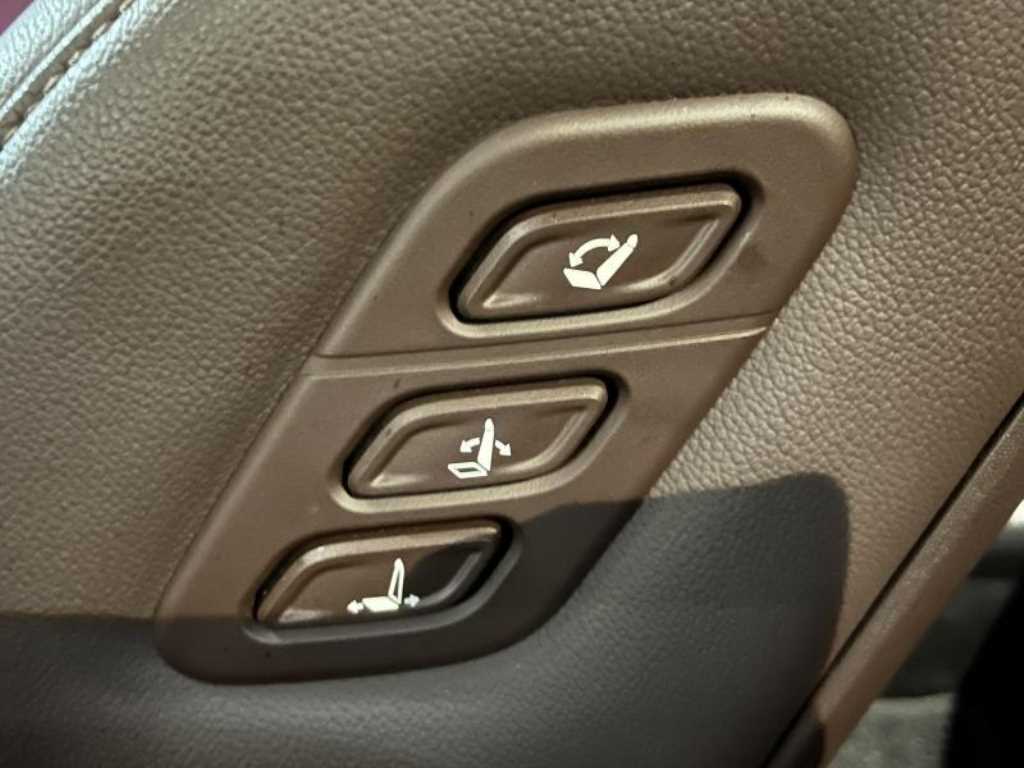 HYUNDAI Grandeur - Vista 9