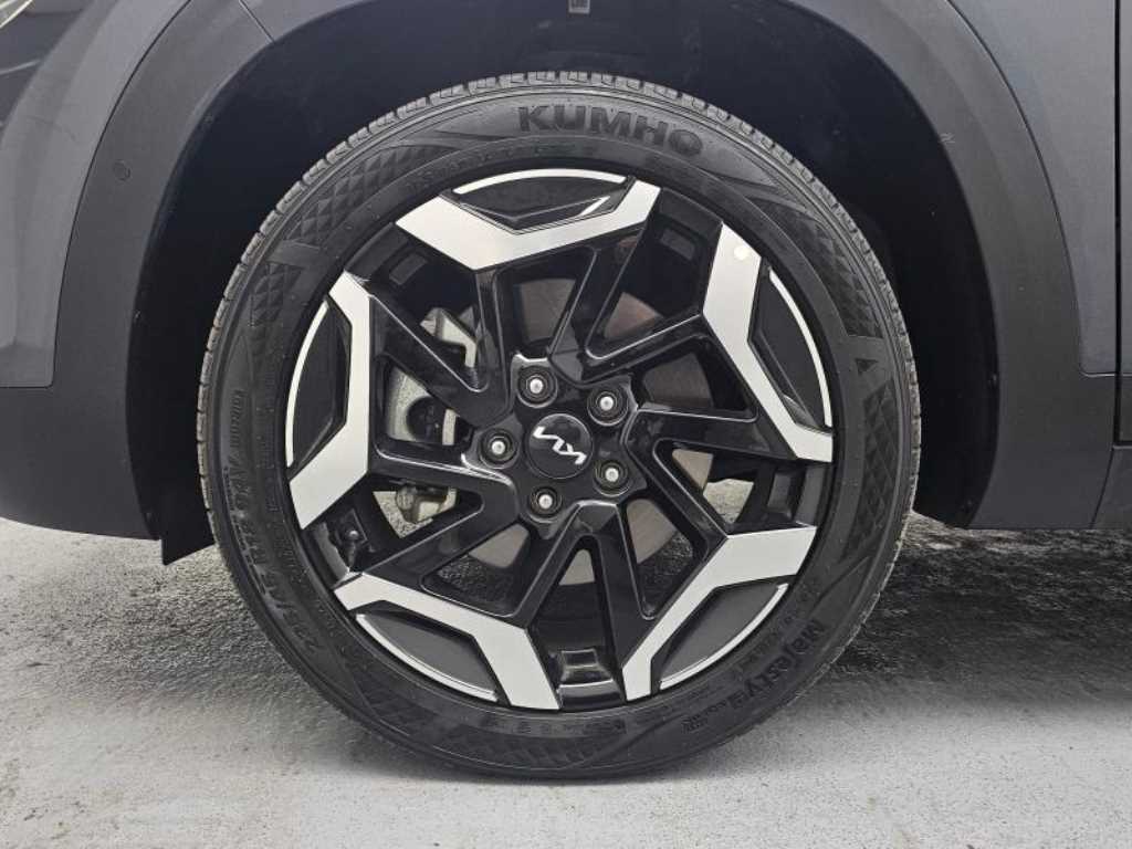 KIA Seltos - Vista 5