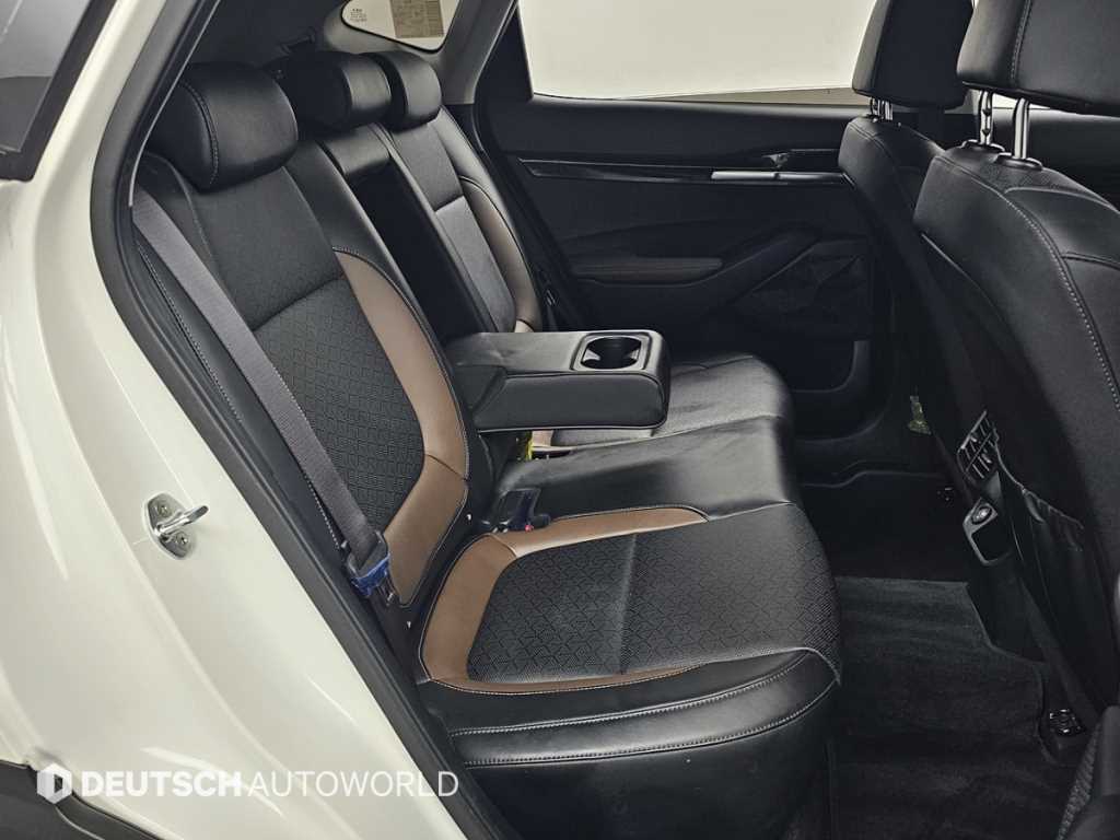 KIA Seltos - Vista 12