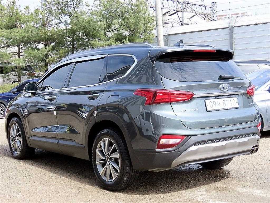 HYUNDAI Santa Fe - Vista 3
