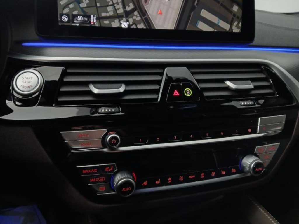 BMW 5 Series - Vista 12