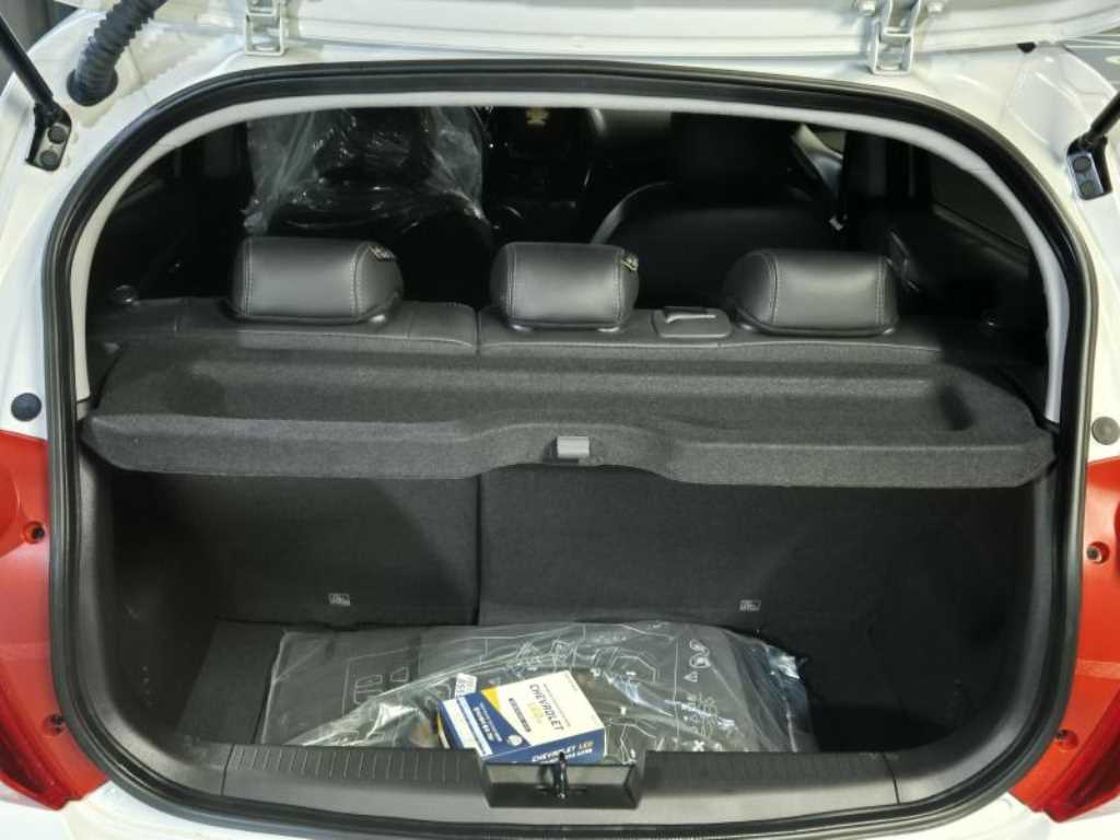 Chevrolet Spark - Vista 6