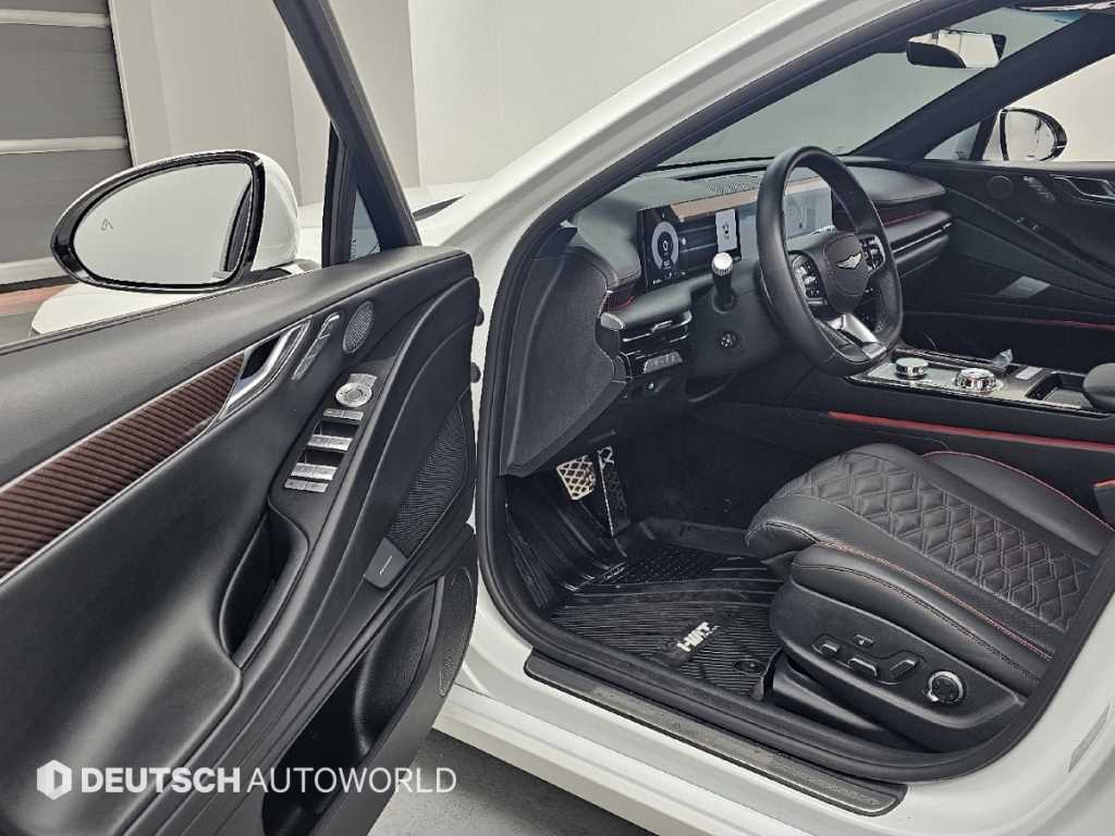 Genesis G80 - Vista 11