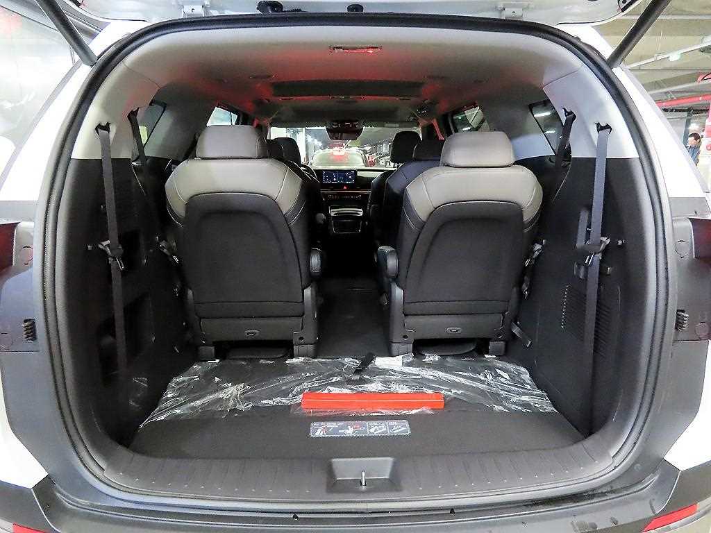 KIA Carnival 2025 - Importación desde Corea - HF Imports Iquique - Foto 15