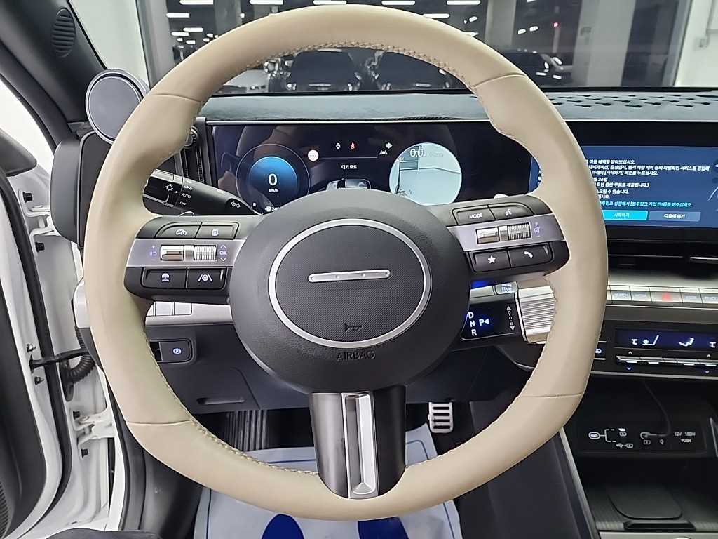 HYUNDAI Kona - Vista 9