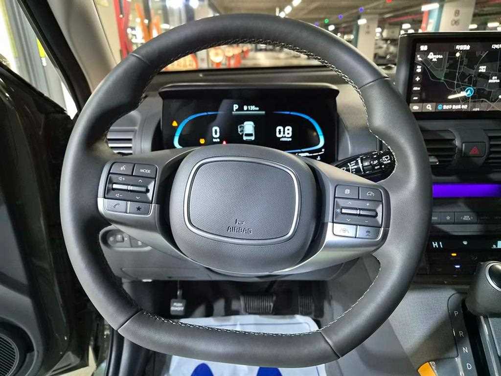 HYUNDAI Casper - Vista 8