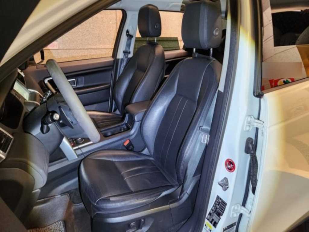 Land Rover Discovery Sports - Vista 7