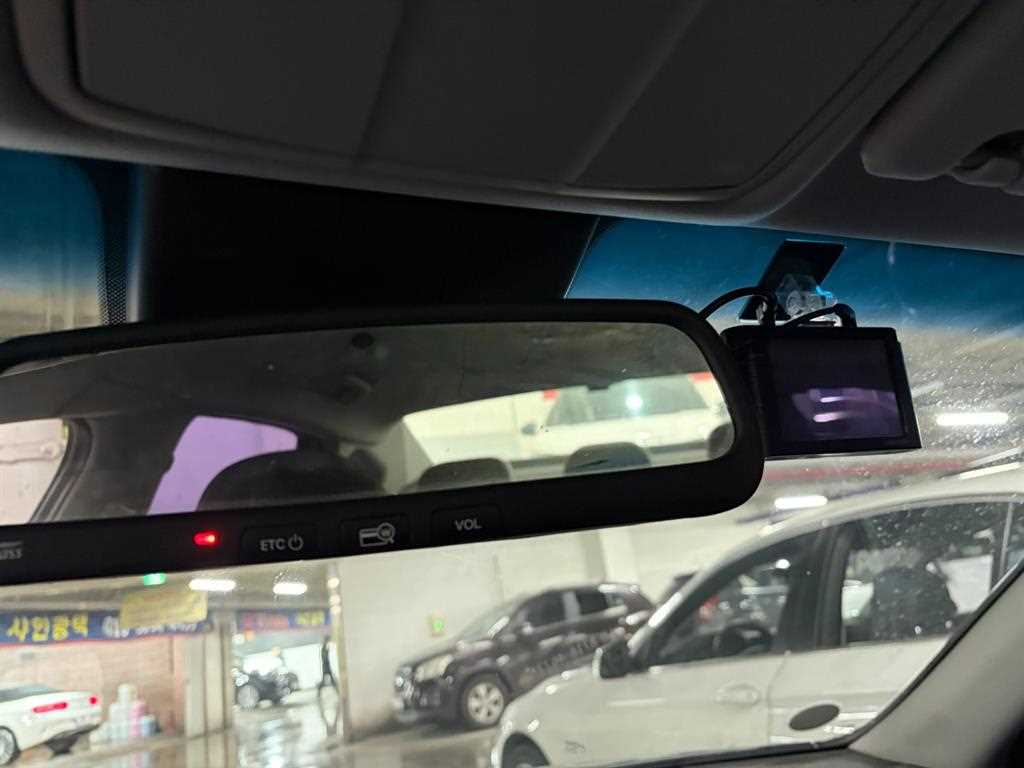 HYUNDAI Grandeur - Vista 8