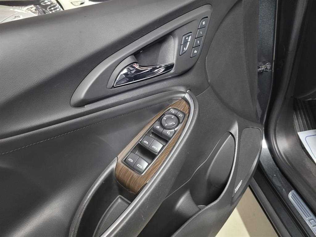 Chevrolet Malibu 2017 Gris - Importación desde Corea - HF Imports Iquique - Foto 15