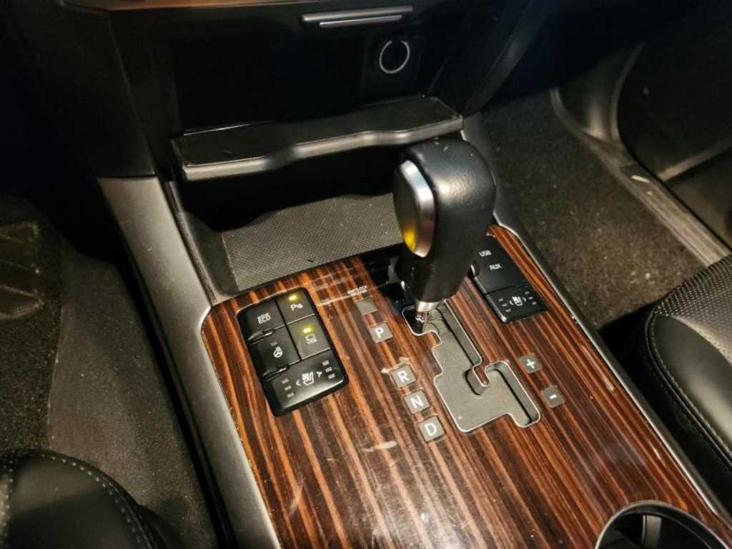 KIA Mohave - Vista 12