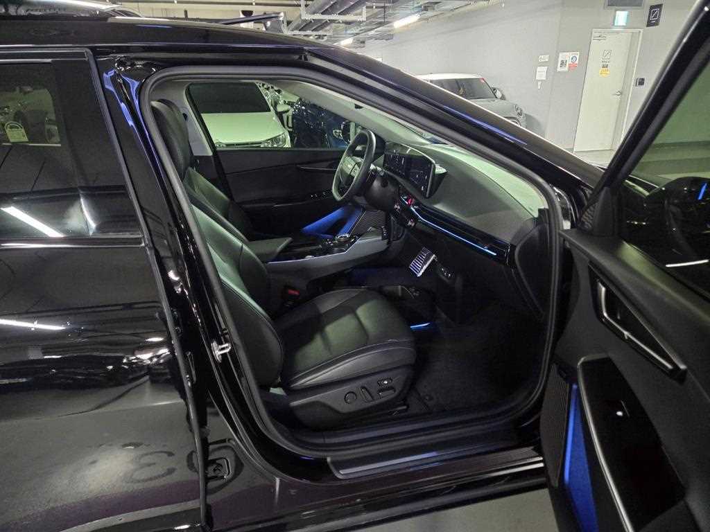 KIA EV6 2025 Negro - Importación desde Corea - HF Imports Iquique - Foto 15
