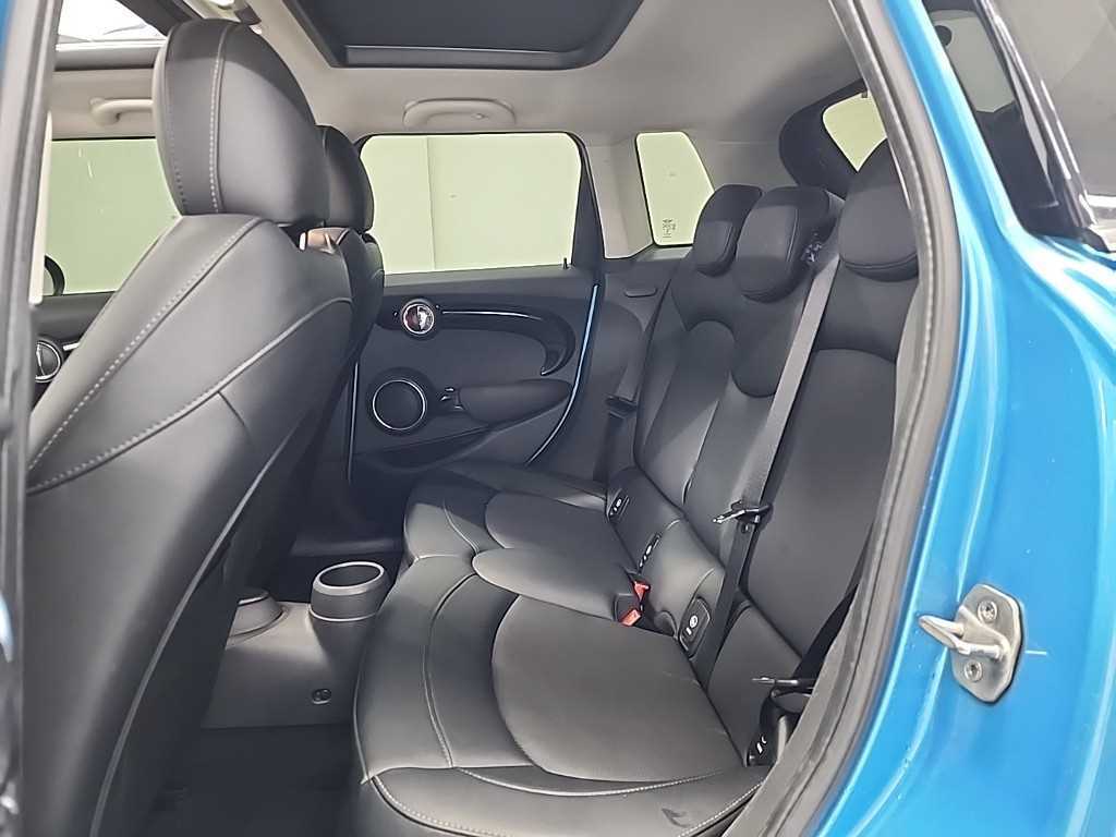 Mini Cooper - Vista 12