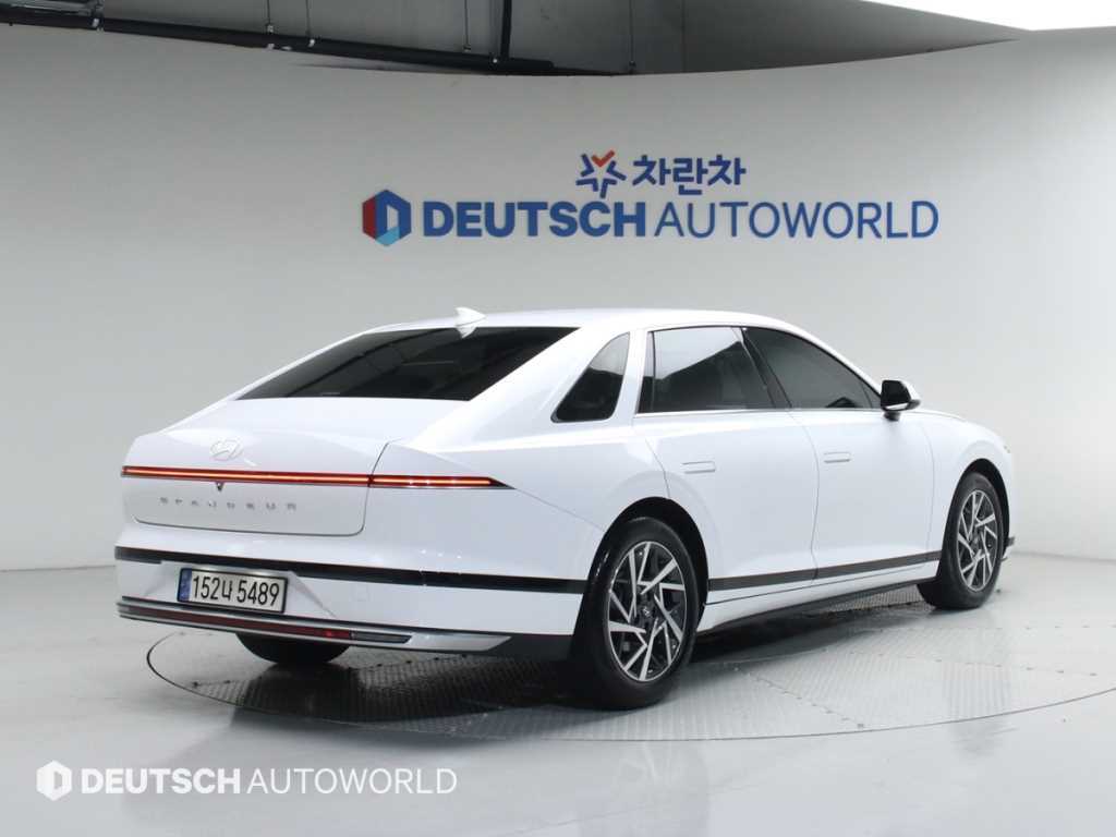 HYUNDAI Grandeur - Vista 2