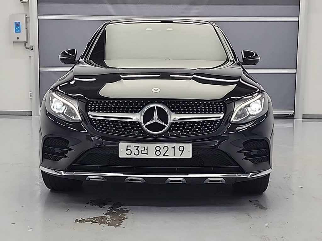 Mercedes Benz GLC Class - Vista 2
