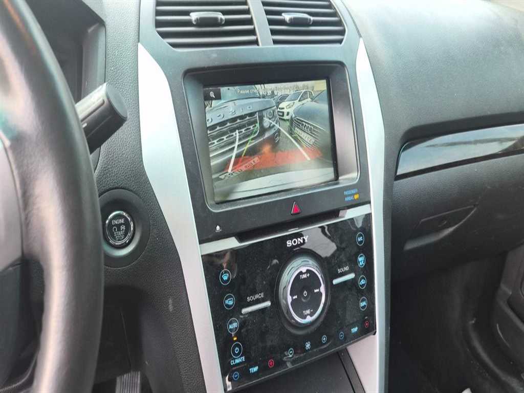 Ford Explorer - Vista 7