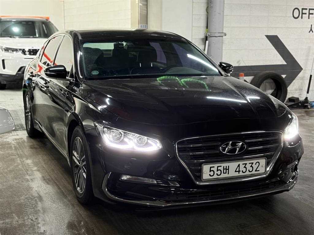 HYUNDAI Grandeur - Vista 2