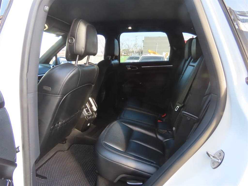 Porsche Cayenne - Vista 8