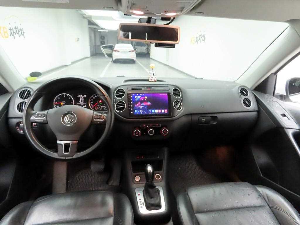 Volkswagen Tiguan - Vista 7