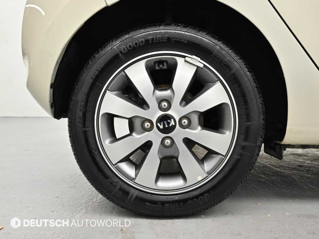 KIA Morning - Vista 5