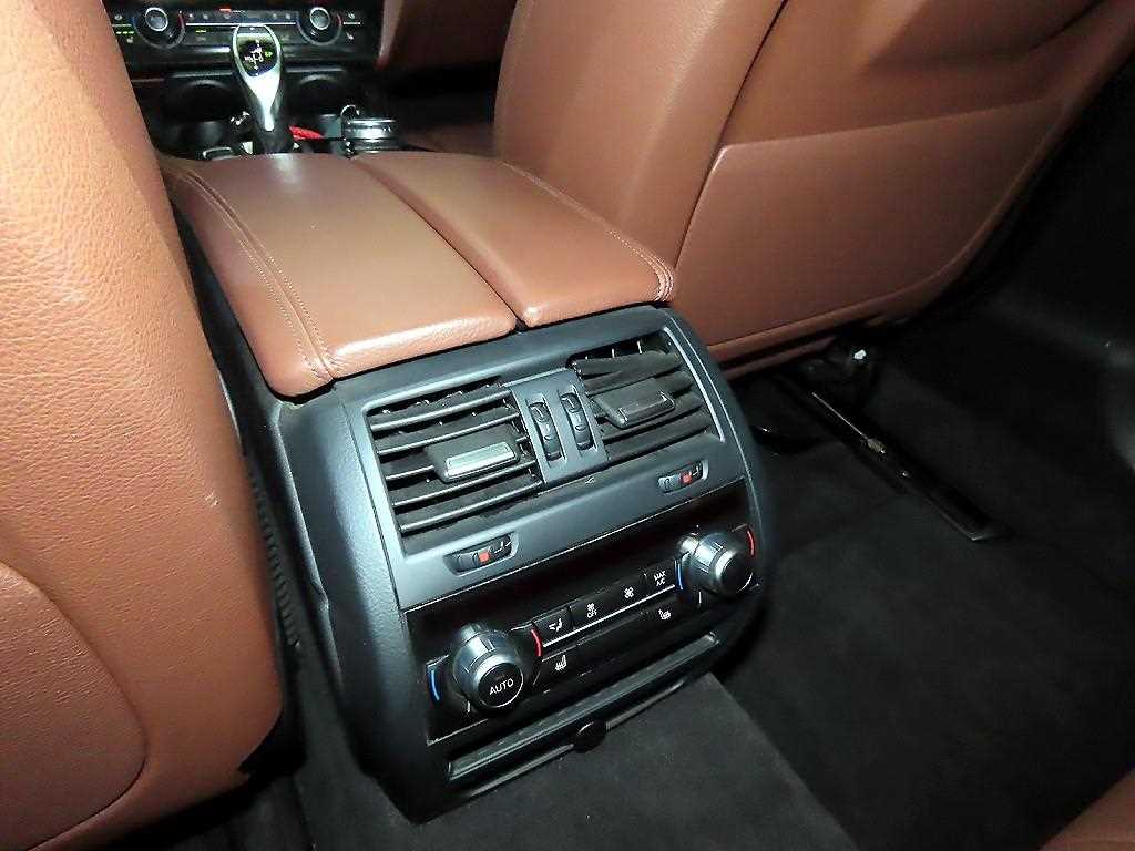 BMW 5 Series 2014 Azul - Importación desde Corea - HF Imports Iquique - Foto 15