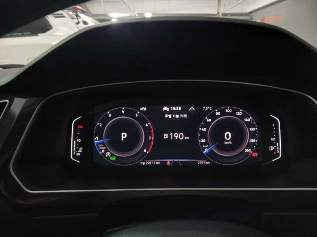 Volkswagen Tiguan - Vista 9