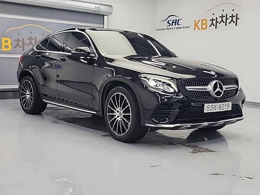 Mercedes Benz GLC Class - Vista 4