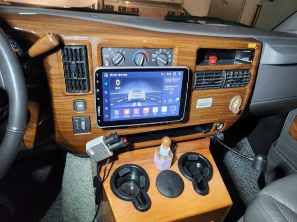 Chevrolet Express van - Vista 8