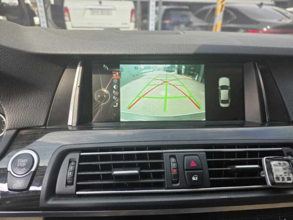 BMW 5 Series - Vista 10