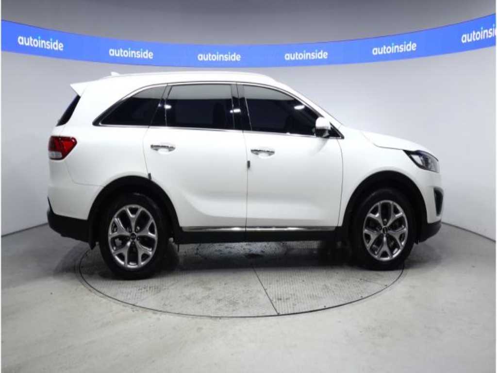 KIA Sorento - Vista 5