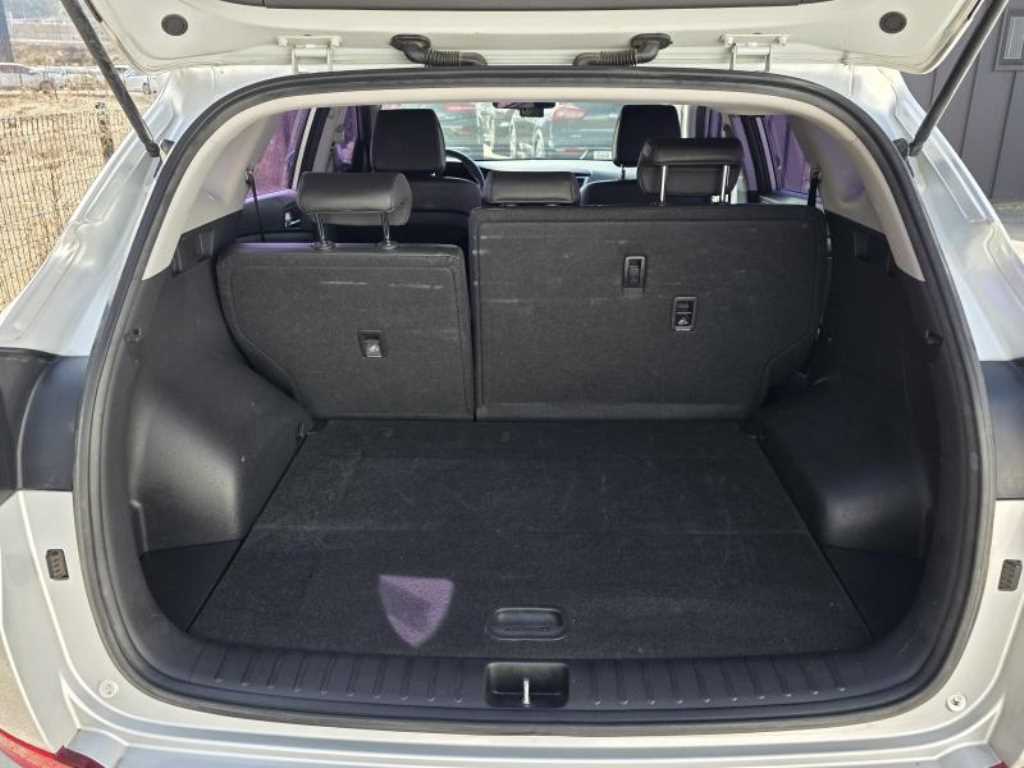 HYUNDAI Tucson - Vista 4