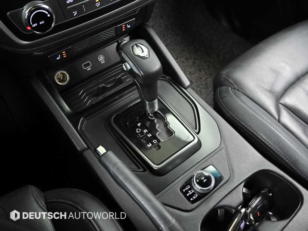 Ssangyong Rexton - Vista 9