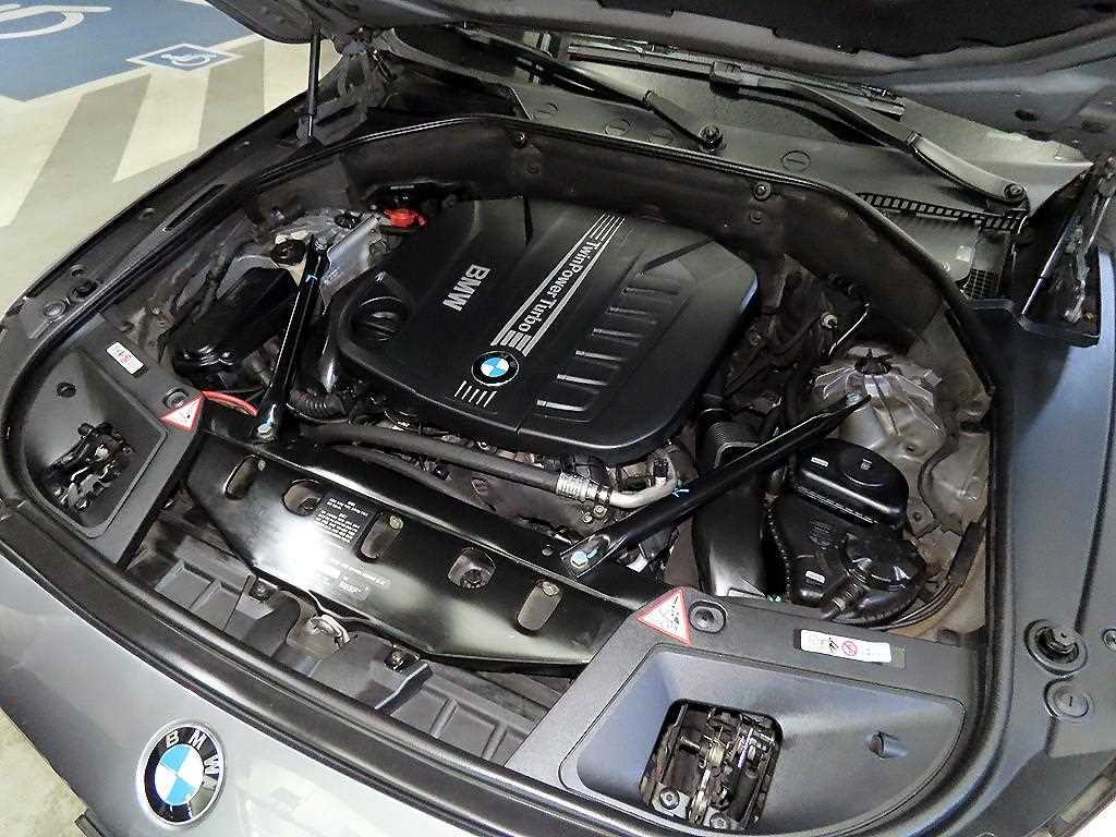 BMW Gran Turismo 2013 Gris - Importación desde Corea - HF Imports Iquique - Foto 19