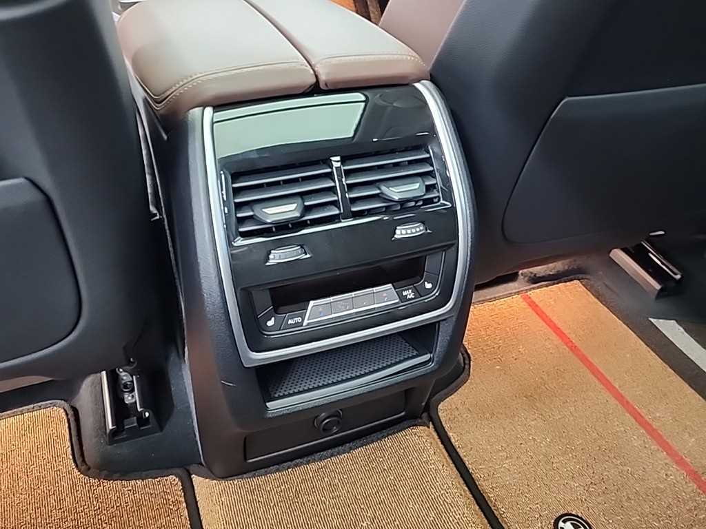 BMW X5 2022 Negro - Importación desde Corea - HF Imports Iquique - Foto 13