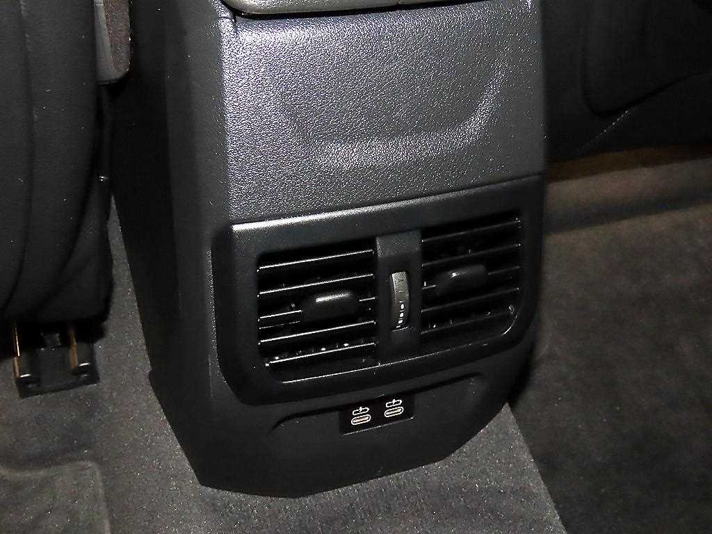 BMW 2 series 2022 Blanco - Importación desde Corea - HF Imports Iquique - Foto 13