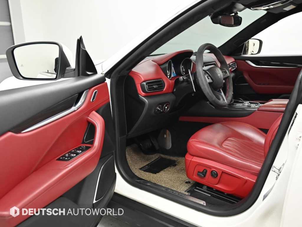 Maserati Levante - Vista 11