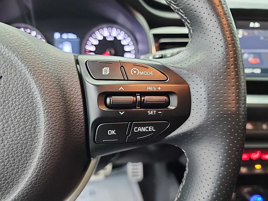 KIA Stonic 2019 Blanco - Importación desde Corea - HF Imports Iquique - Foto 16