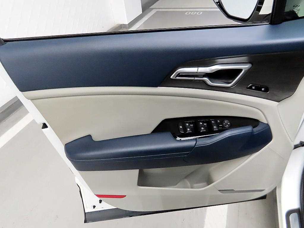 KIA Sportage - Vista 11