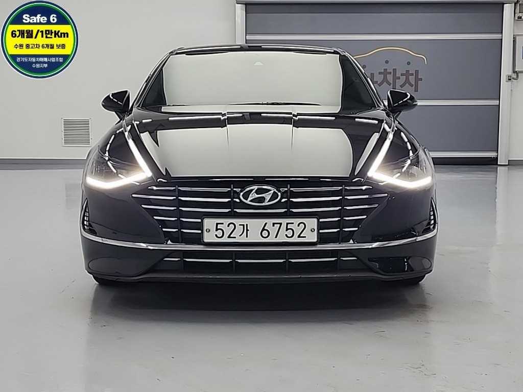 HYUNDAI Sonata - Vista 2