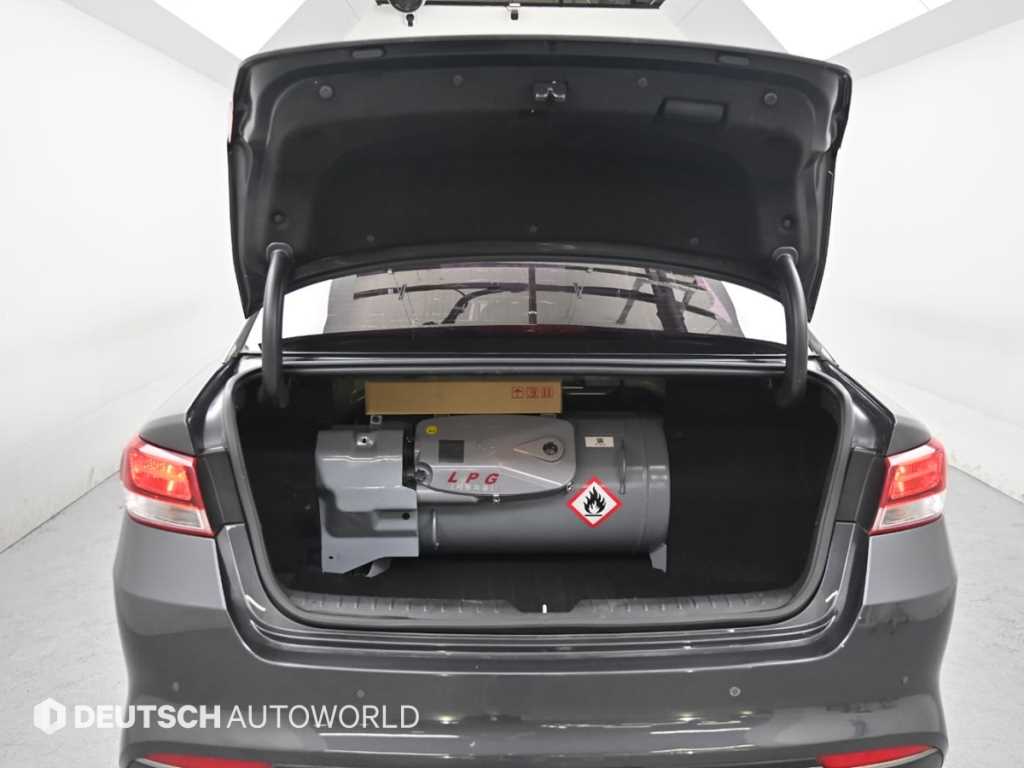 KIA K5 2018 Gris - Importación desde Corea - HF Imports Iquique - Foto 19