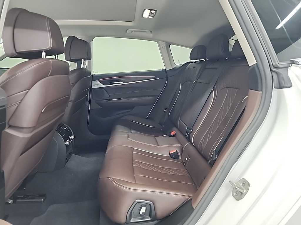 BMW Gran Turismo - Vista 12