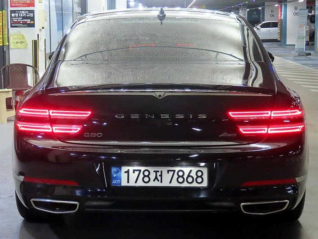 Genesis G80 - Vista 5