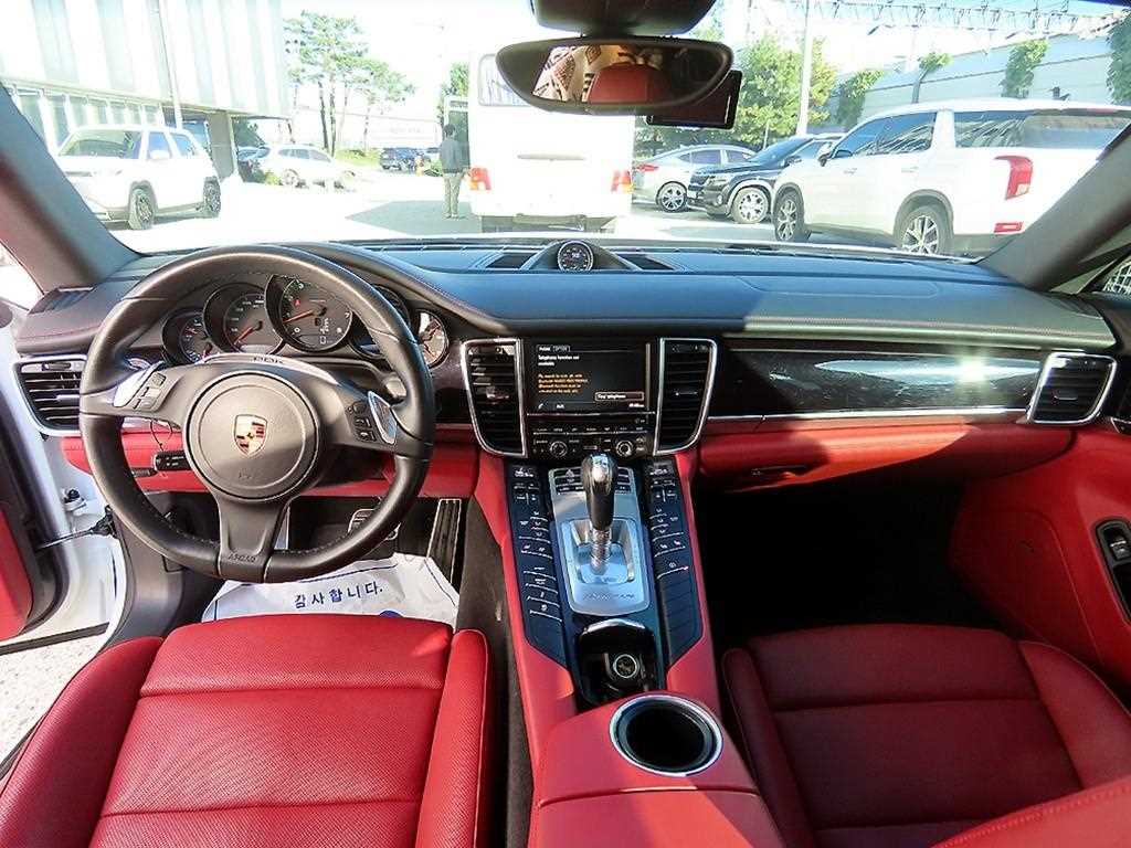 Porsche Panamera - Vista 7