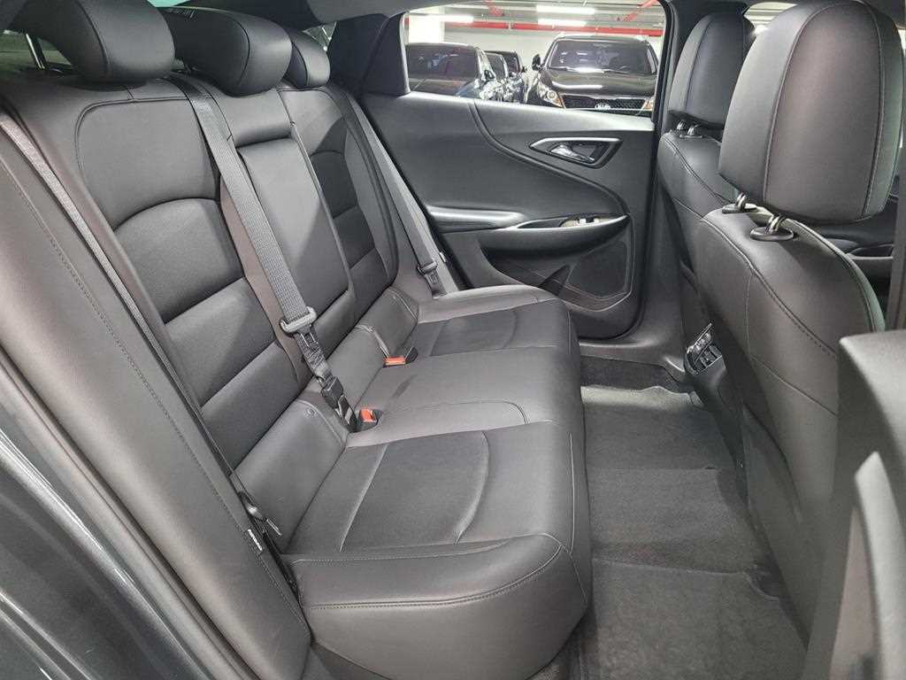 Chevrolet Malibu - Vista 8