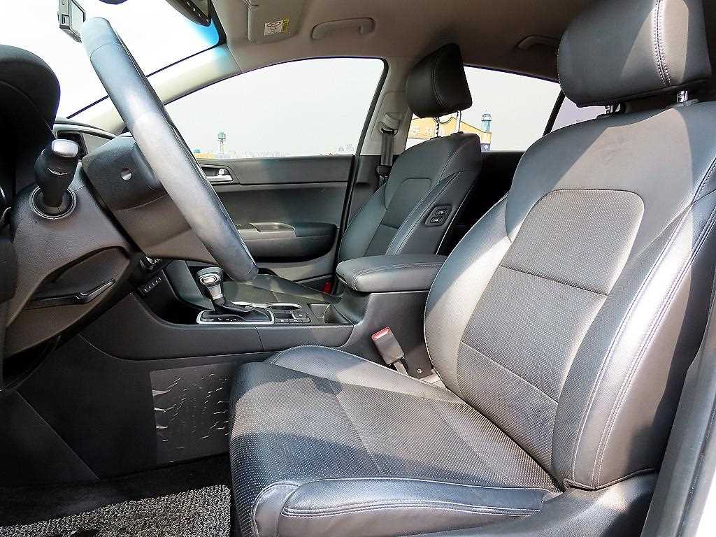 KIA Sportage - Vista 5