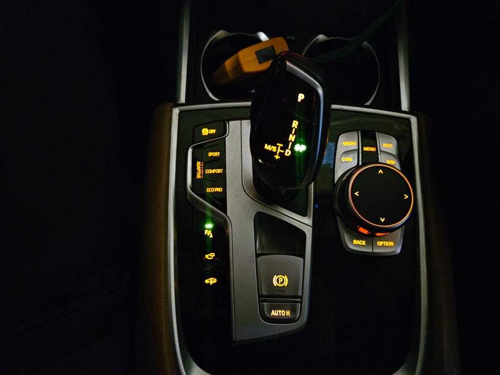 BMW 7 Series 2021 Gris - Importación desde Corea - HF Imports Iquique - Foto 17