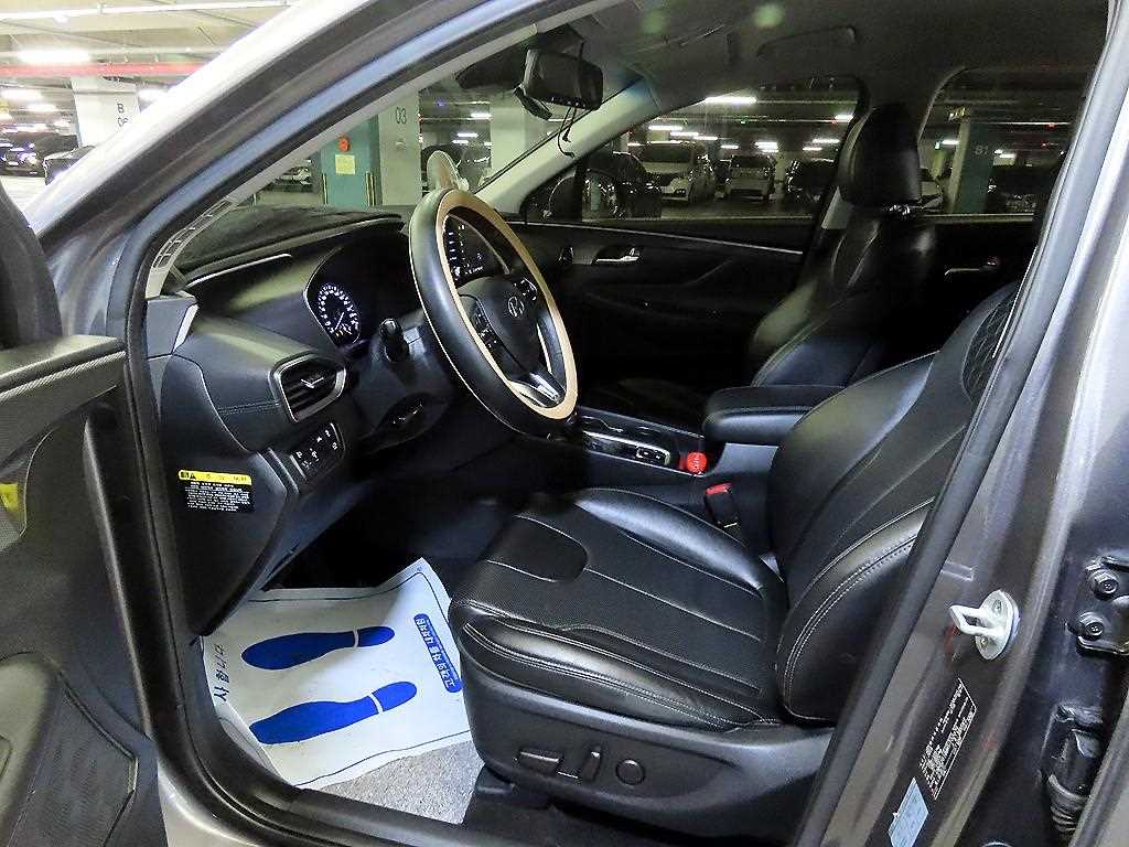 HYUNDAI Santa Fe - Vista 6