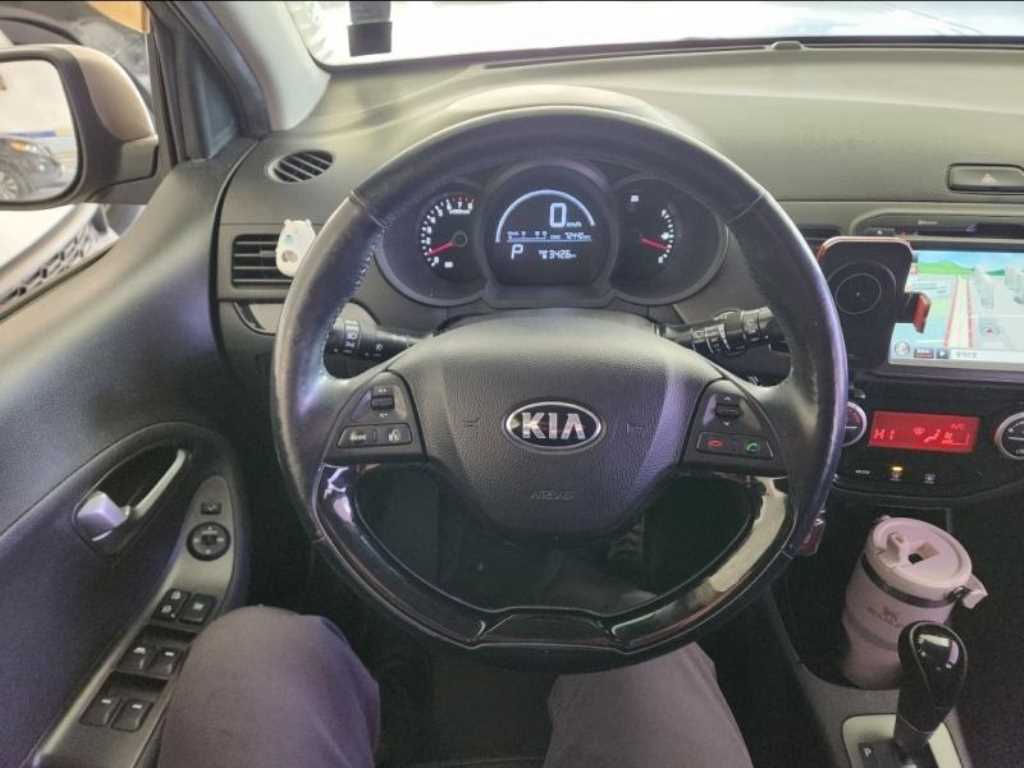 KIA Morning - Vista 11